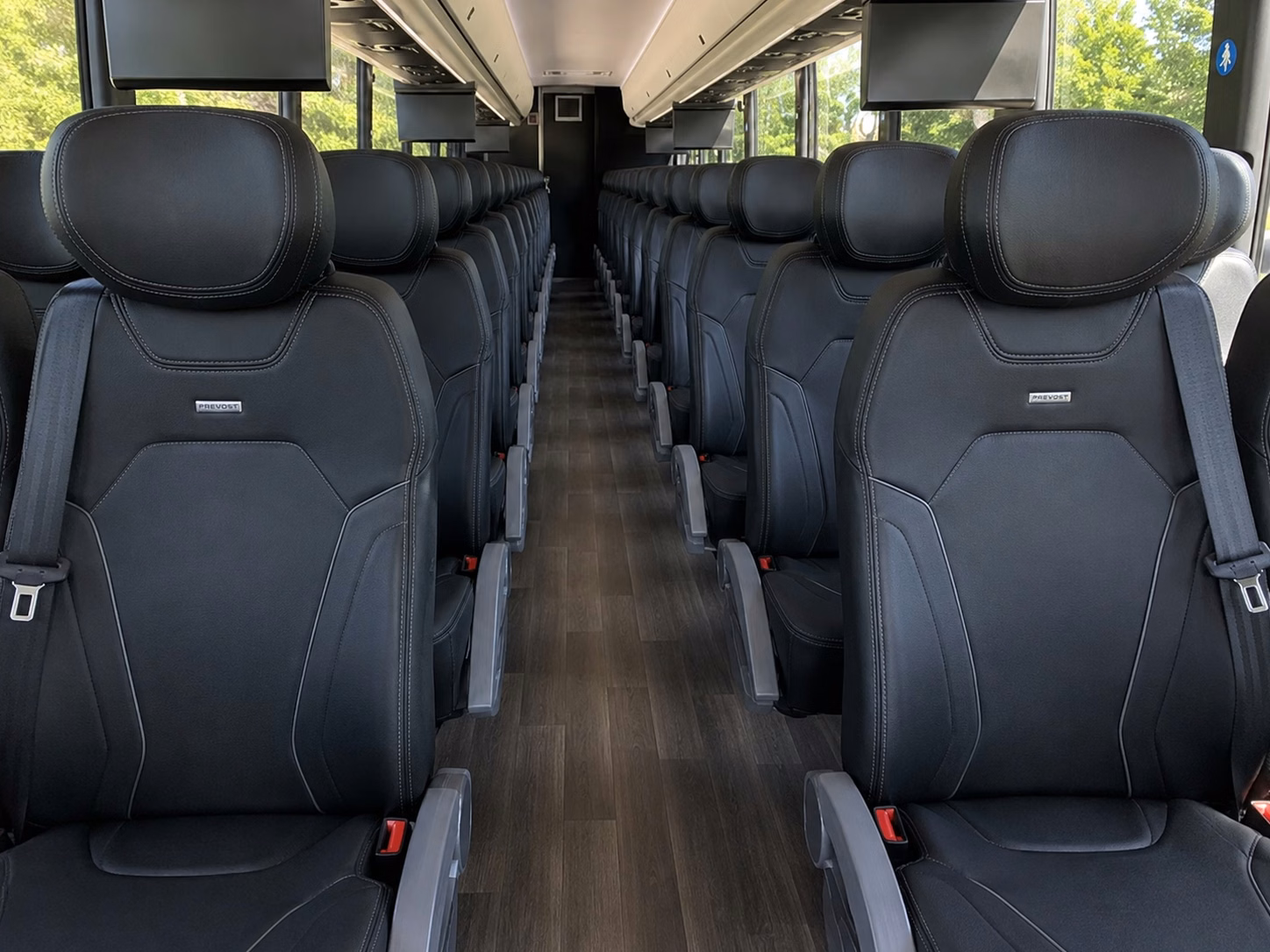 browse charter buses for large henderson wedding groups