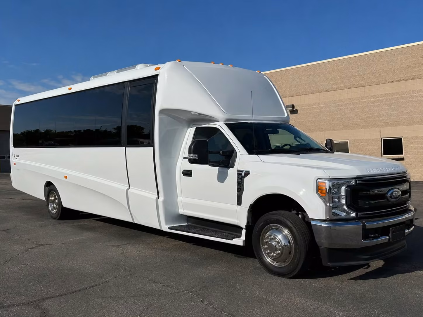 henderson airport transportation